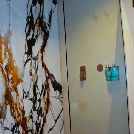 Hotel The Lif Boutique 3*