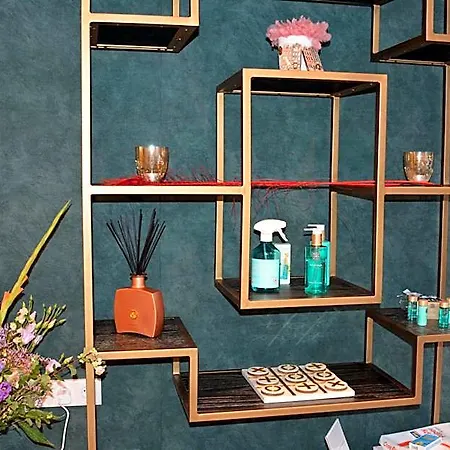 The Lif Boutique
