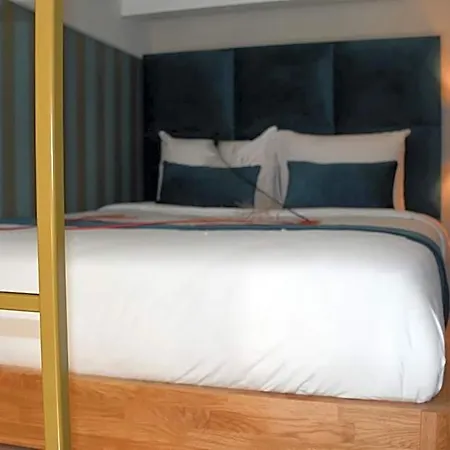 The Lif Boutique 3*