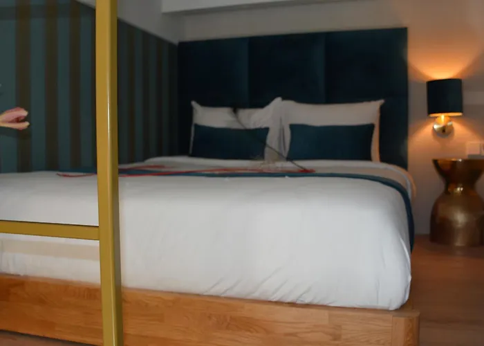 Hotel The Lif Boutique 3*