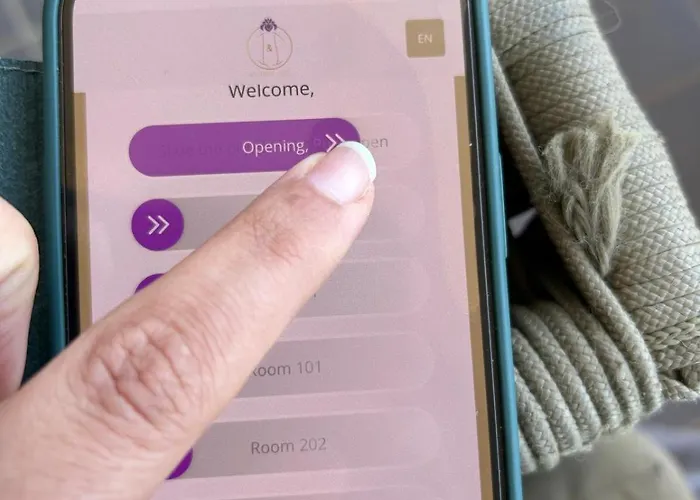 Hotel The Lif Boutique 3*